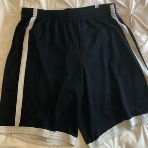 Nike mens blue shorts size XL.